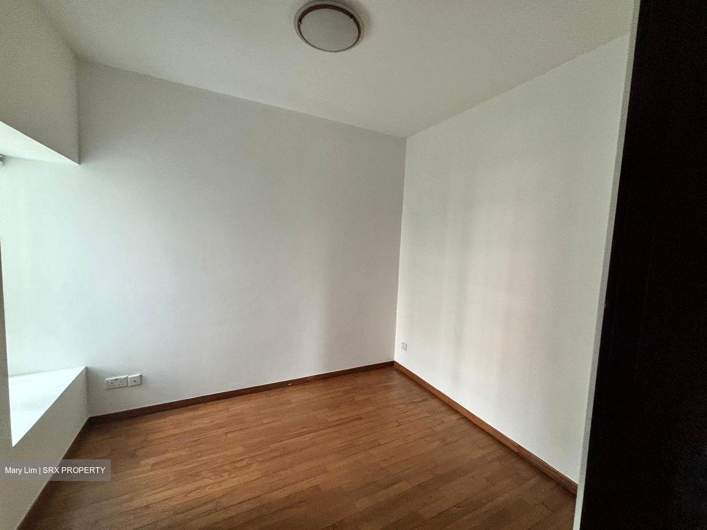 Le Reve (D14), Condominium #630651761